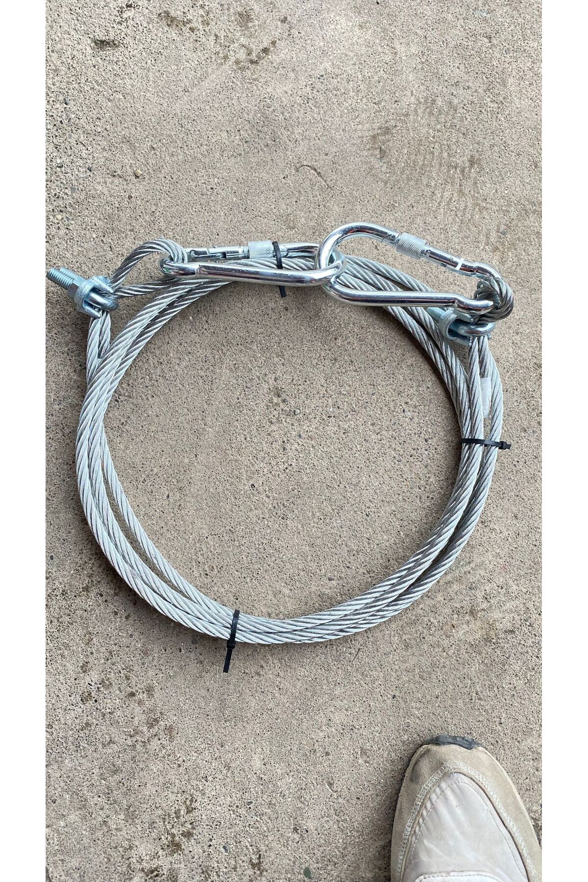 Araçta zorunlu bulunması gereken çeki halatı 6 tona kadar dayanıklı 6 mm 4 metre halat 2
