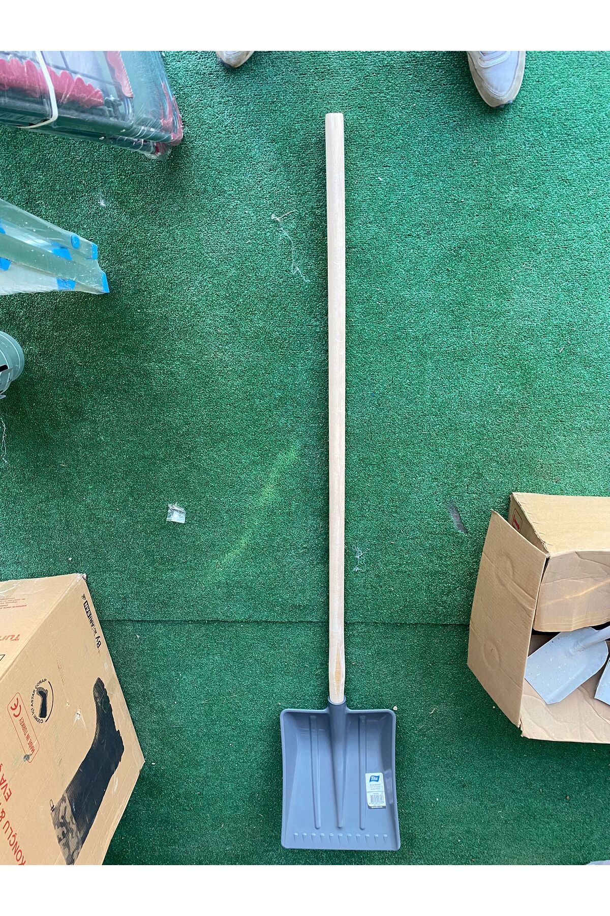 Saplı Kar Küreği Plastik Kar Küreği 1.Kalite 1