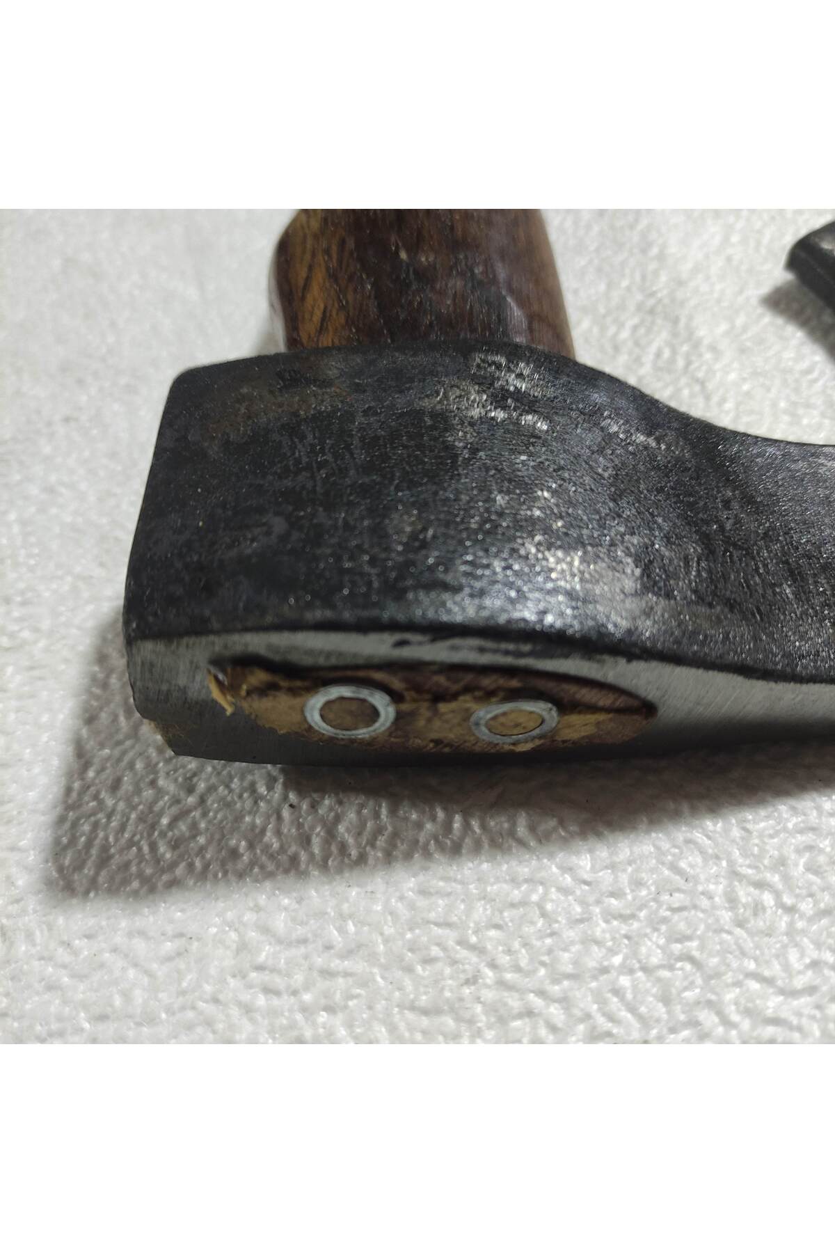ÖZEL EL YAPIMI VERNİKLİ SAPLI BALTA DÖVME ÇELİK NACAK ÖZEL YAPIM 1120 GRAM AĞIRLIK KESKİN 5