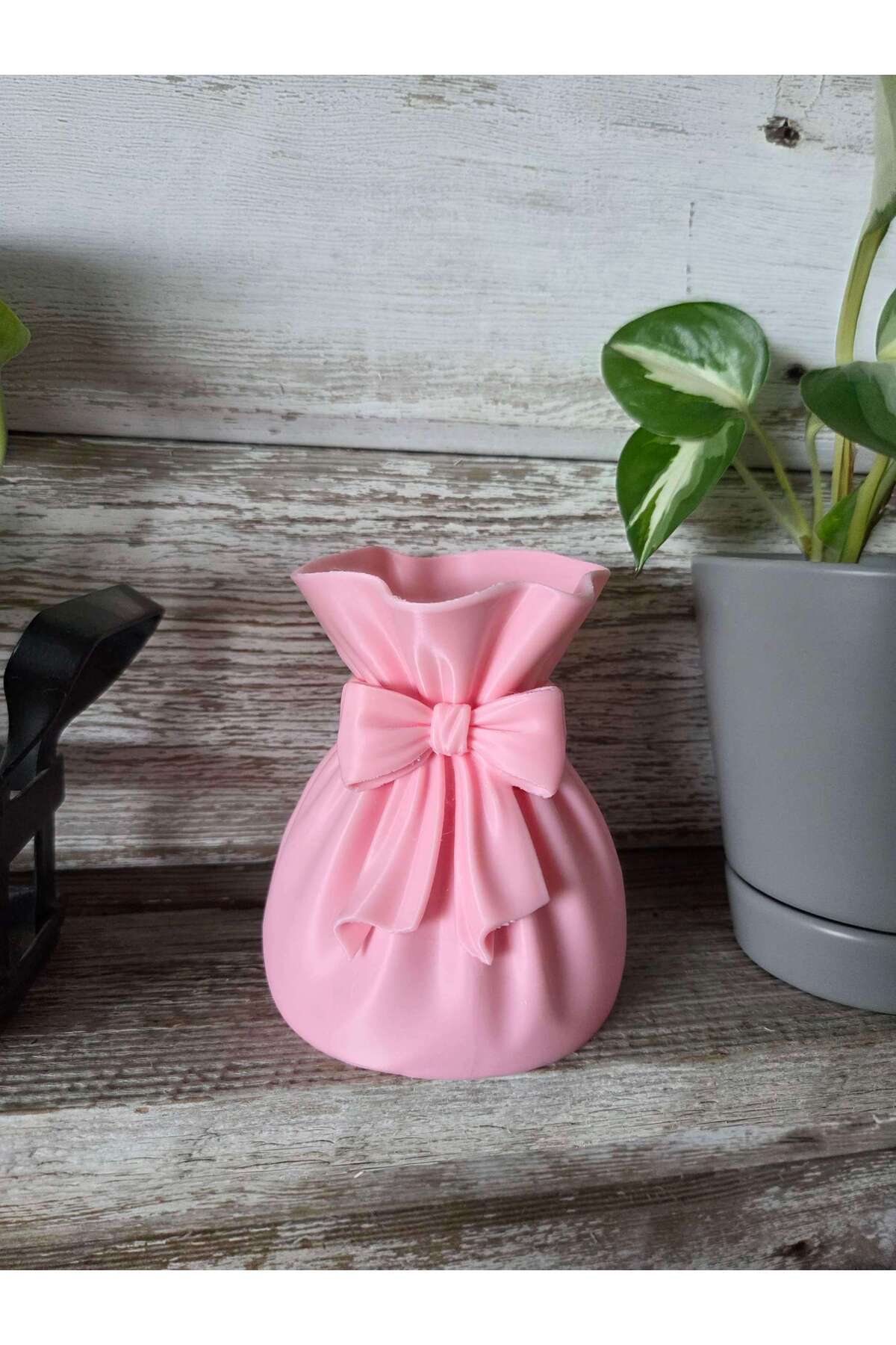 Pembe Fiyonklu Dekoratif Vazo Çiçeklik Şık Masaüstü Vazo 2