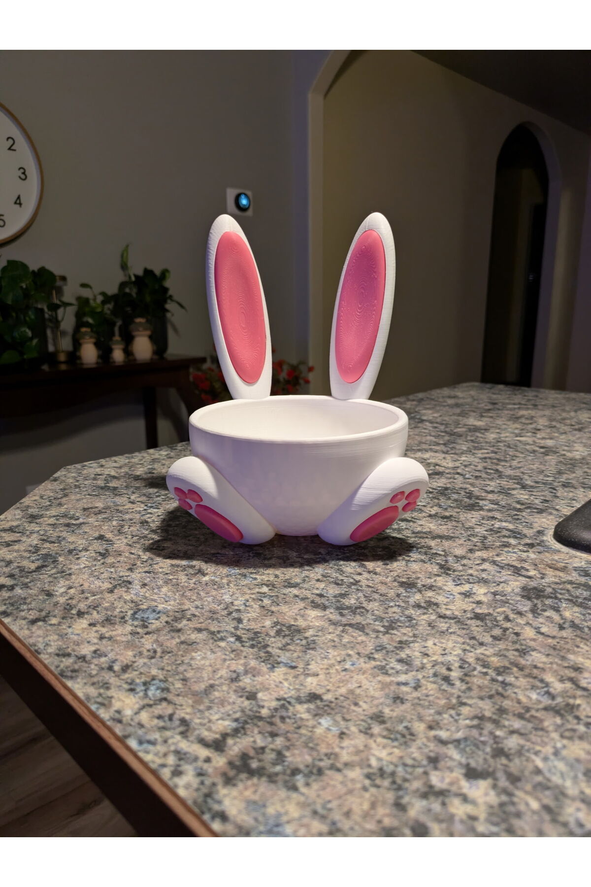 Tavşan Kulaklı Dekoratif Şekerlik ve Çikolata Kasesi, 3D Baskı PLA Pembe Beyaz Sevimli Tavşan Figürlü Sunumluk 2