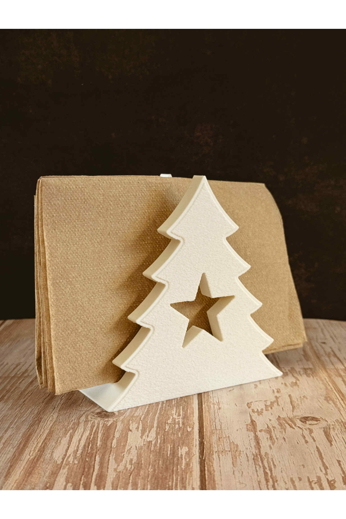 Yılbaşı Çam Ağacı Dekoru – Yıldız Detaylı Dekoratif Masaüstü Noel Ağacı